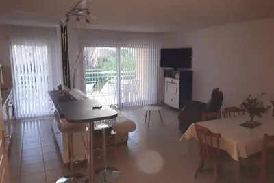 Appartement De 67m2 - Balcon 13m2 - 10mns De La Plage