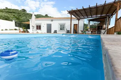 Image de Superbe maison de 2 chambres à Rute