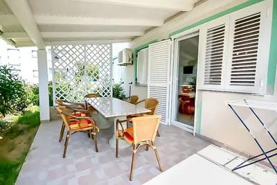 Image de Appartement avec climatisation, WiFi, Bbq et jardin