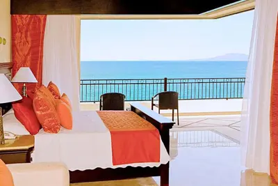 Image de 3 Bedroom Beachfront Suite with Jacuzzi - Puerto Vallarta