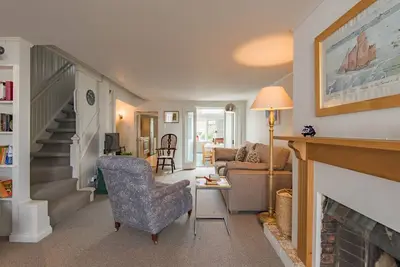 Image de Charming, traditional Victorian cottage in the heart of the conservation area of Deal