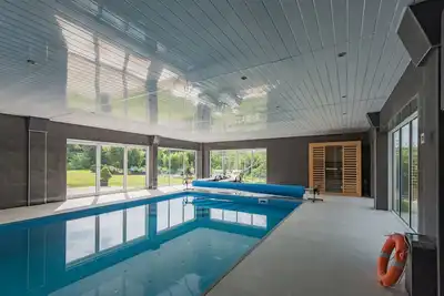 Image de Unique property, nestled in the pretty countryside, near the village of Kingston