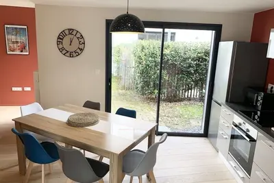 Image de Superbe Apt plein pied Jardin\/Parking\/Calme - 3 chb