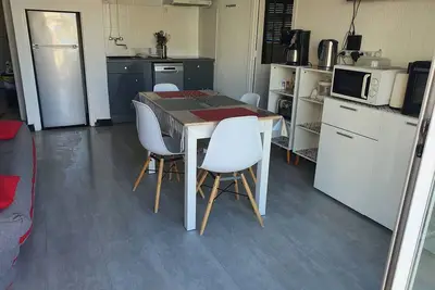 Image de appartement classé 2* à 100m de la mer
