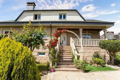 Image de Superbe maison de 4 chambres à Chantada