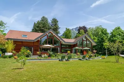 Image de Villa Ambre | piscine, grand jardin, lac à pied