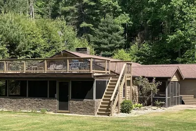 Image de Riverfront Cabin On The Clarion River. Just Upstream From Cook Forest State Park