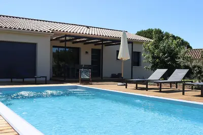Image de Maison individuelle grand confort avec 3 chambres, piscine privée