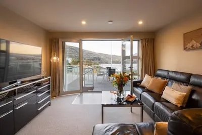 Image de Remarkable Apt, Garage, Pet Friendly, Lake Views