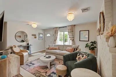 Image de Now Booking 3 Night Min For Jul+Aug 2025 @ Reduced Rates!