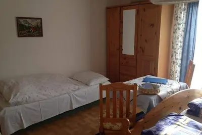 Image de Double room with shower up to 3 pers. - House Kampblick