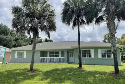 Image de Crystal River, Fl 3 Bedroom Home with free parking