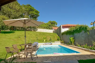 Image de Beautiful brand new farm near the center