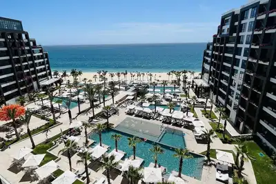 Image de Luxury Beachfront 5 Diamond Resort/Spa - suite 1980 sq ft