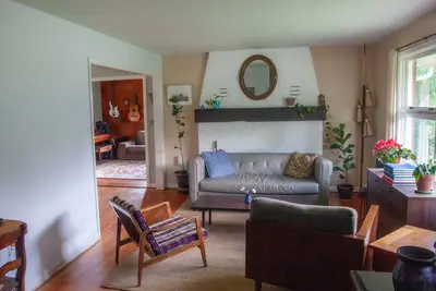 Image de Rhinebeck Summer Get Away