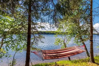 Image de Escape on Midde Eau Claire Lake