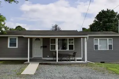 Image de Cozy home, close to town & perfect for a family