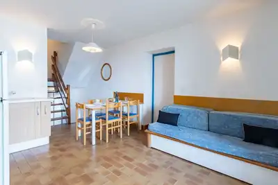 Image de Confortable appartement pour 5 personnes avec Wifi, climatisation, piscine, Tv, terrasse et parking