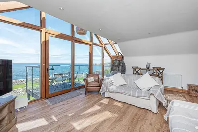 Image de Gorwel Manaw - a cottage that sleeps 6 guests in 4 bedrooms