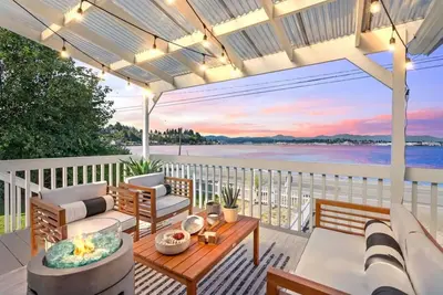 Image de Salish Sea Cottage-2 Br Waterfront in Port Orchard