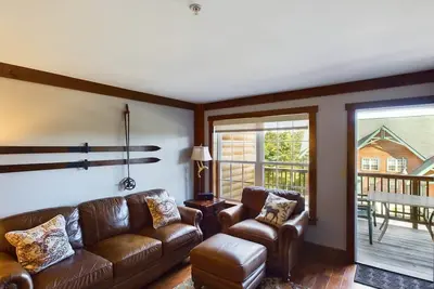 Image de Camp 4 Ski-in/Ski-out Townhome w/ Ski Shuttle