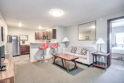 Image de Suite 208 - 1br | 1 Bed, 1 Bath