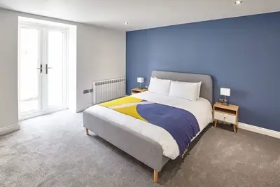 Image de Host & Stay | The Royal Hideaway