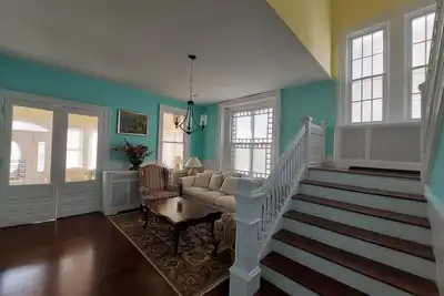 Image de Huge Victorian 1 block from Bay and 3 blocks from Ventnor Beach