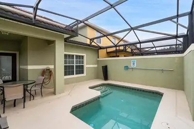 Image de Last Minute Disney Getaway! Townhouse with Private Pool. Book Now! #36090