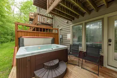 Image de Skis and Sandals: Ski In/Ski Out, Fireplace, Wifi!