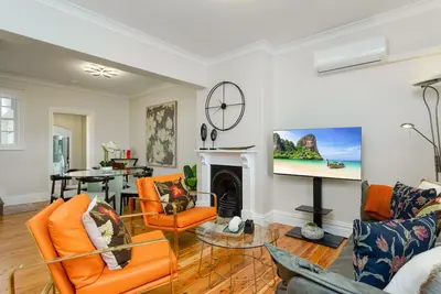 Image de Beautiful 2-Bed Terrace House with Outdoor Areas