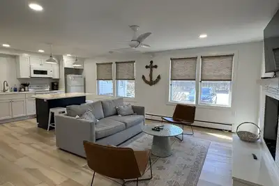 Image de Charming 2-bedroom apartment, 2 minutes from the beach!