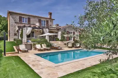 Image de 6 persons, pool, garden, barbecue, beautiful view