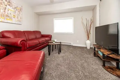 Image de ⁑King Bed⁑Whirlpool Tub⁑Covered Patio⁑Near Playground⁑