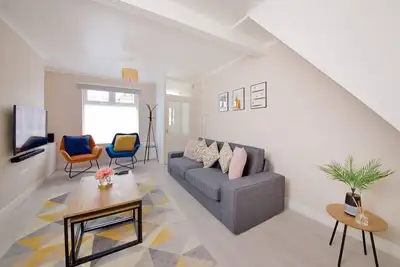 Image de GuestReady Modern 2br Home près du stade d'Anfield