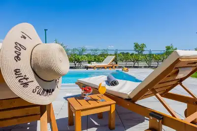 Image de Villa Olive tree (V9371-K1) - Drniš