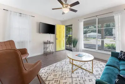 Image de Green Room at the Broad Avenue