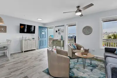 Image de Sea Coast Suites #18 Condo in Surf City, Nc - Short Walk to Beach