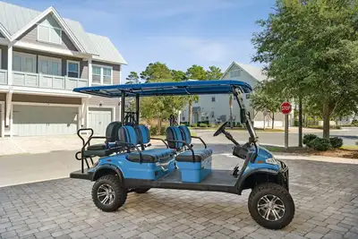 Image de Prominence - Freedom on 30a, Slps 9 - 4 Bikes, Golf Cart, Beach, 2 Pools, Fun