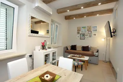 Pristine One-Bedroom Apartment in Piran