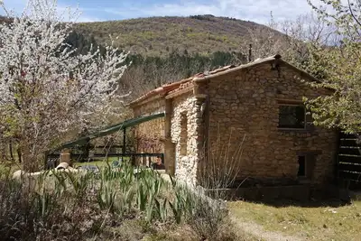 Image de Mazet avec piscine privé dans le Ventoux