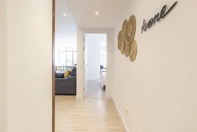 Image de Appartement-Salle de bain privée séparée-Vue sur Jardin