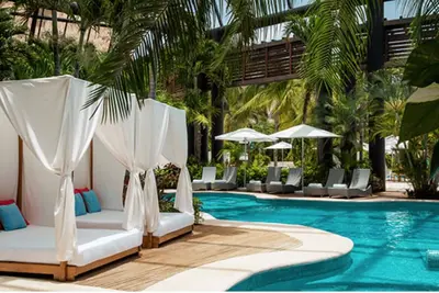 Image de Luxurious Suite at a 5-star, members-only beach resort.
