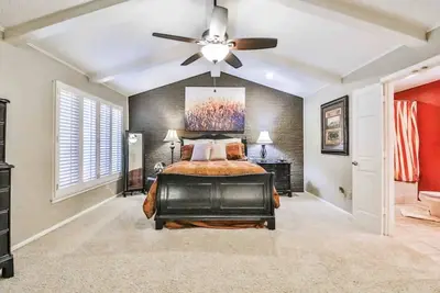 Image de Spacious Retreat in the Heart of Lubbock! Excellent neighborhood!