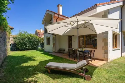Image de House of Manuel -Period