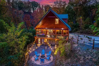 Image de Private Heated Pool -Hot Tub-Fire Pit-Outdoor Games-Near the Parkway & Dollywood