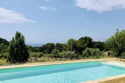 Image de Villa Baguier Méditerranée : le calme de la nature à deux pas de la Méditerranée