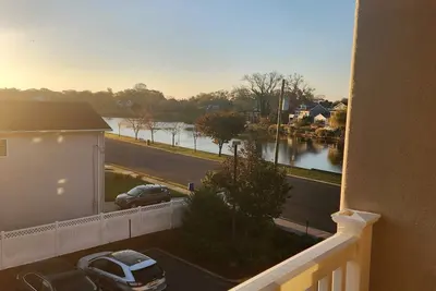 Image de Spend the spring and summer 2025 in Bradley Beach.