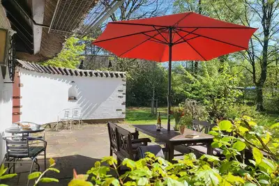 Image de Vacation home \"Peter\" under thatched roof in St. Peter Ording