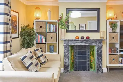 Host & Stay | Muggles Mews